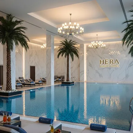 מלון Hera Luxury 5*