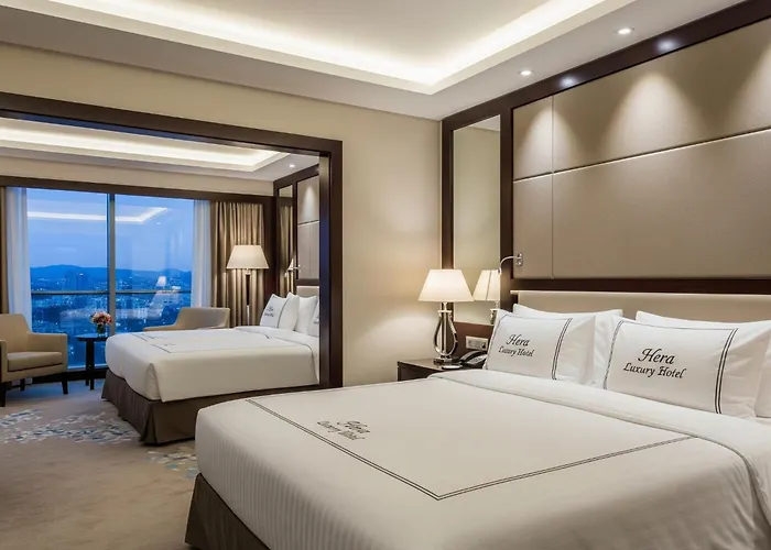 Hera Luxury Hotel 5*
