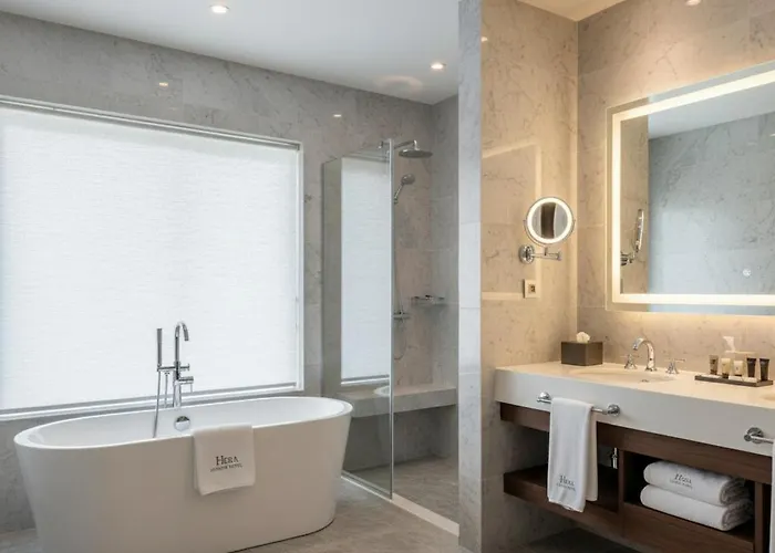 Hera Luxury 5*