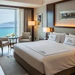 Hera Luxury Отель
